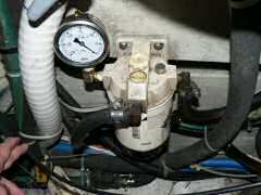 New pressure gauge for genset fuel filter